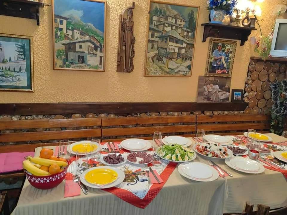 Family Hotel Santo Bansko Esterno foto